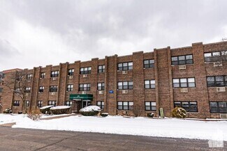 Building Photo - 0 bedroom in Highland Park IL 60035