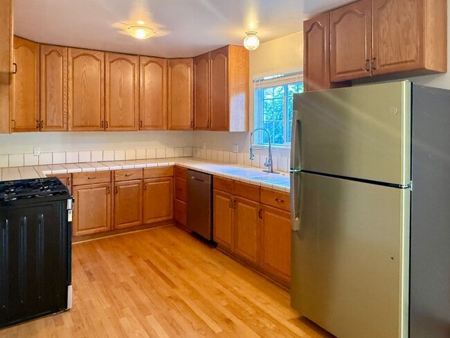 Building Photo - Must See Sharp 3 Bedroom 2 Bath Home in West San Jose