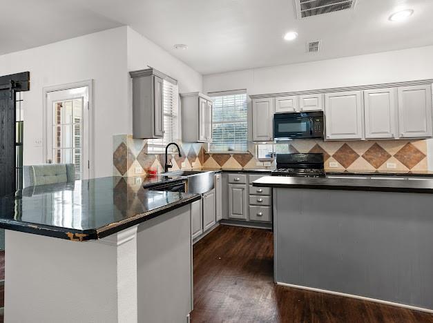 Building Photo - 4604 Creekside Dr