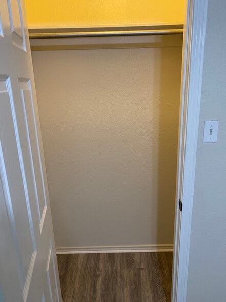 Building Photo - 2918 W Parnell St