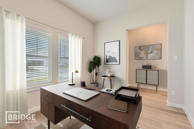 Building Photo - 529 Thistle Brook Drive