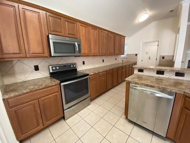 Building Photo - 602 Gemstone Trail