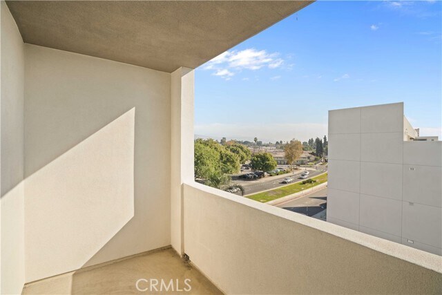 Building Photo - 8750 Sepulveda Blvd