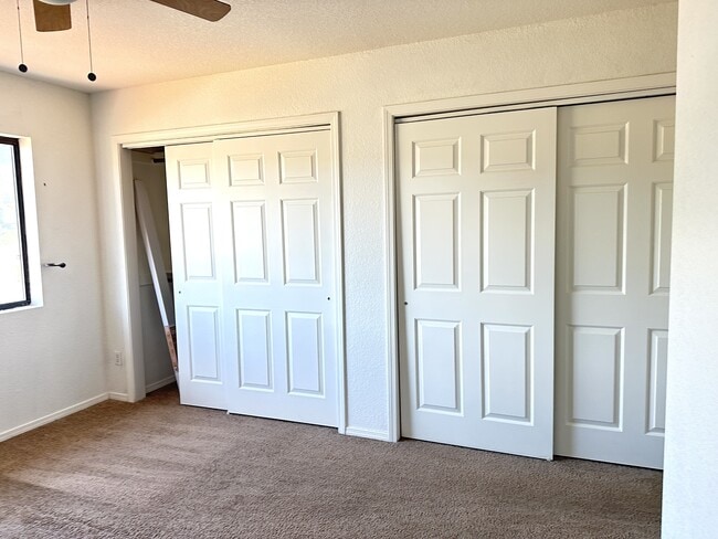 Building Photo - 3032 W Easterday Ln