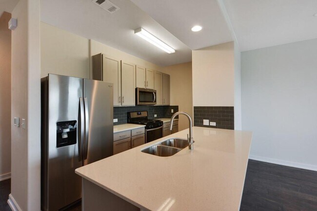 Primary Photo - 8913 Parker Ranch Cir