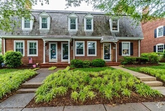 Building Photo - Beautifully Maintained 3 Levels, 2 Bedroom...