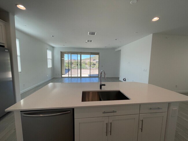 Building Photo - 12552 W Cassia Trail