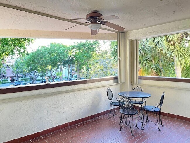 Building Photo - 9030 SW 125th Ave
