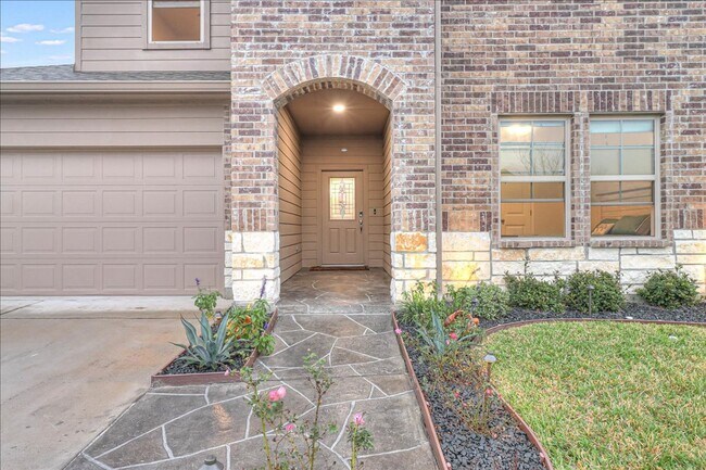Building Photo - 7938 Fort Griffen Dr