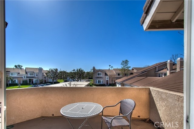 Building Photo - 573 Springbrook N