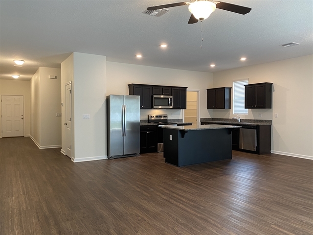 Building Photo - 11505 Victory Bay Ln