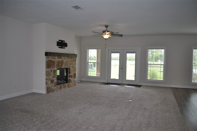 Building Photo - 2502 Majestic Oaks Ct