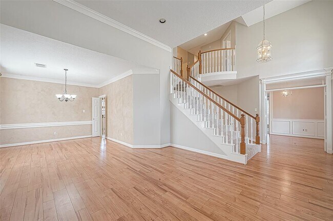 Building Photo - 13135 Finch Brook Dr