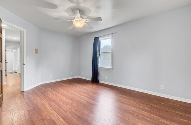 Building Photo - 8000 Eberly Ave