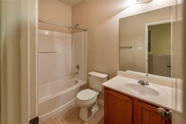 Building Photo - 205 Arrowhead Trail