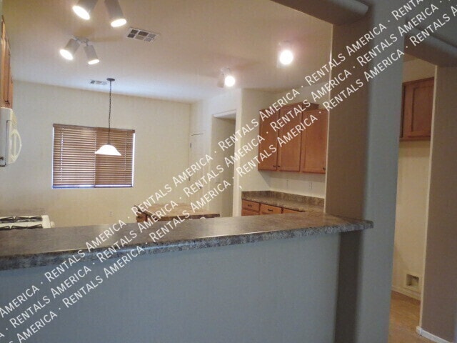 Building Photo - 19407 E Canary Way