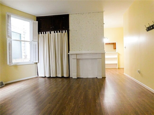 Building Photo - 238 Lehigh Ave