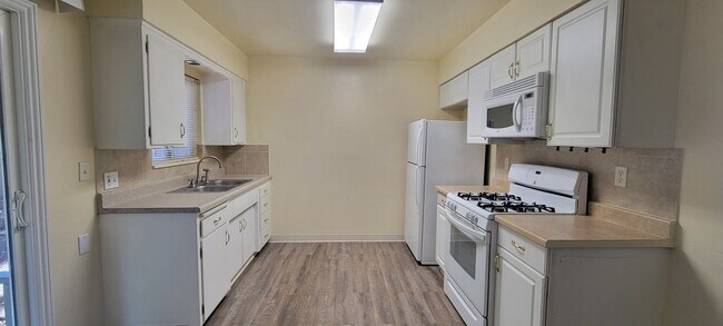 Building Photo - 2891 Alfreda Way