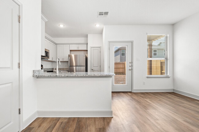 Building Photo - 7609 Briarwood Pass