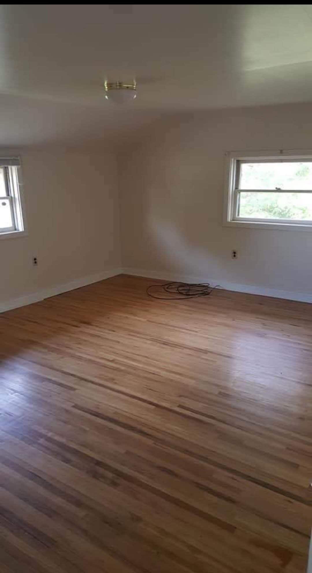 Building Photo - 531 Linden Ave