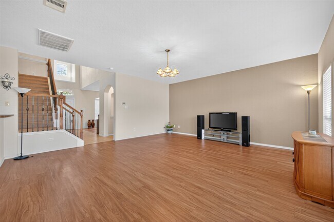 Building Photo - 21583 Rose Mill Dr