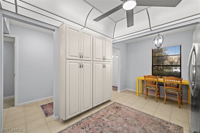 Building Photo - 500 Misty Pines Cir