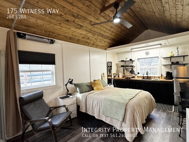 Building Photo - 175 Witness Wy