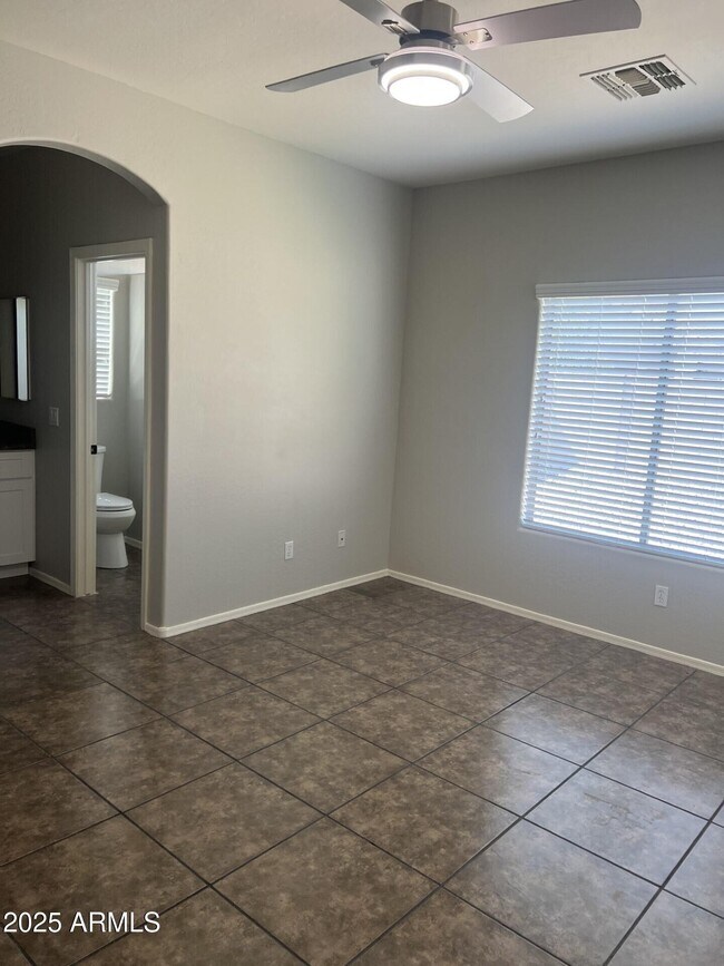 Building Photo - 12922 W Corrine Dr