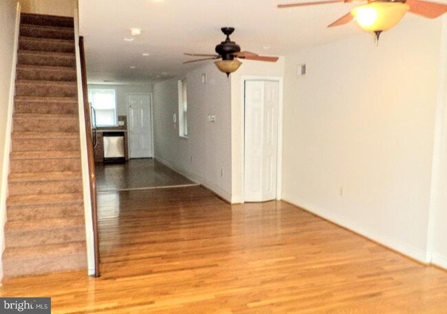 Building Photo - 2312 Moore St