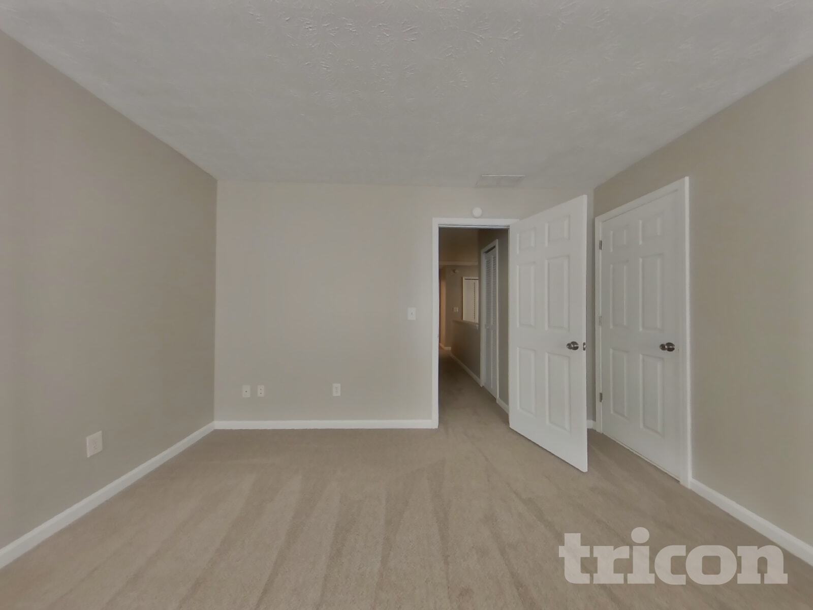 Building Photo - 9870 Rivercliff Ln