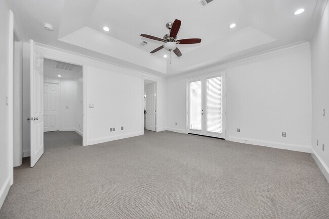 Building Photo - 2314 Dorrington St