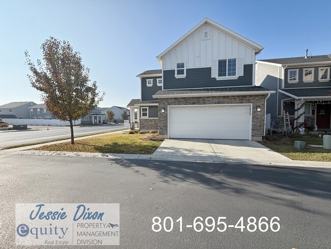 Building Photo - 1822 Parkview Dr