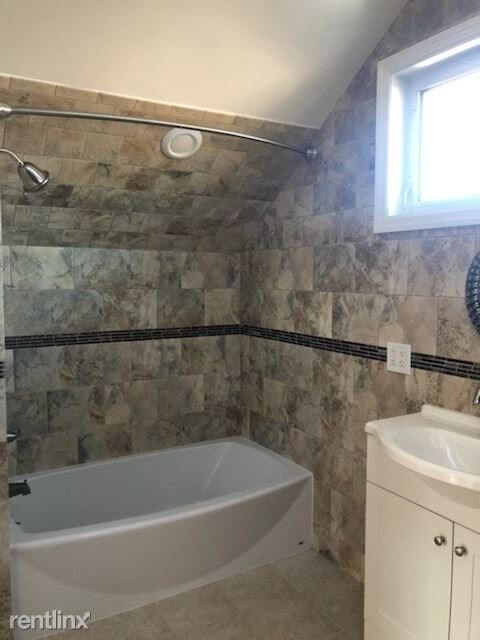 Building Photo - 151 Fairview Ave