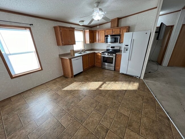 Building Photo - 3 Bedroom 2 Bath Modular Home with Many Amenities & Storage Shed