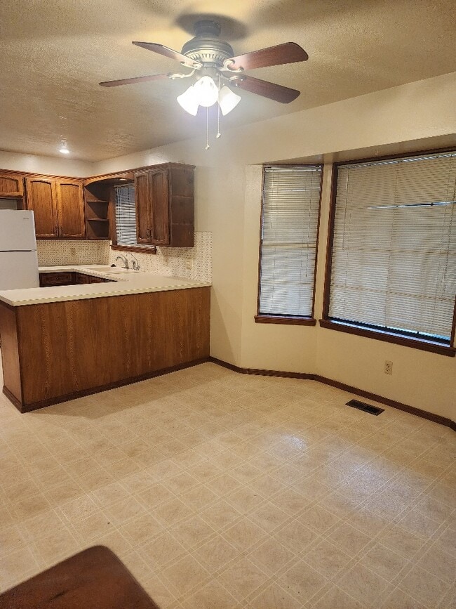 Building Photo - 3502 Bland Ct