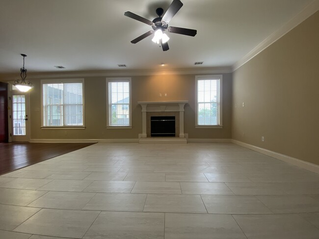 Living Room - 106 Great Pine Ln