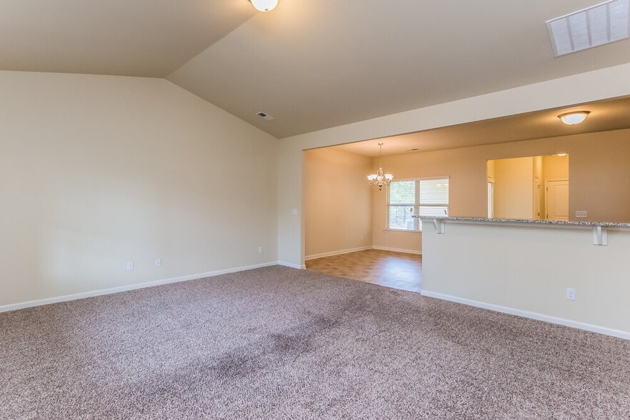 Building Photo - 2960 Nairn Ct