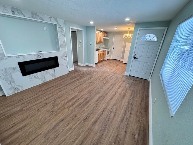 Building Photo - Ritchie Village