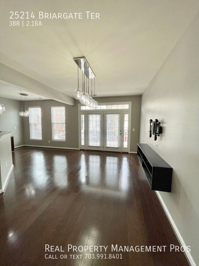 Building Photo - 25214 Briargate Terrace