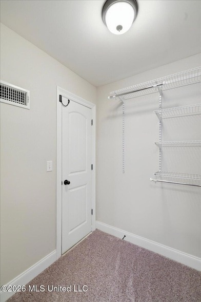 Building Photo - 917 Willow Grande Cir