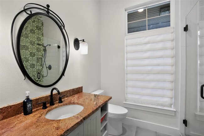 Building Photo - 3627 Stoneridge Rd