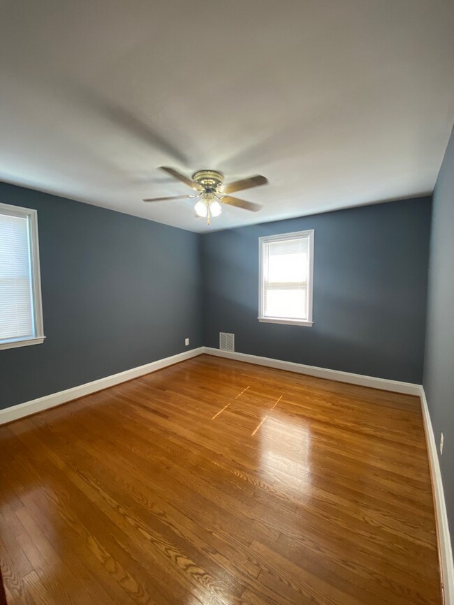 Building Photo - 3162 Woodring Ave