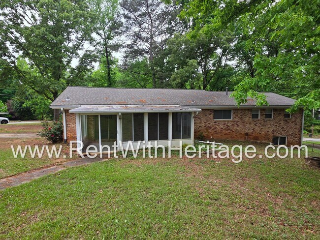 Building Photo - Gorgeous 4 Sided Brick Home/ Upgrades Galore/ Full Unfinished Basement