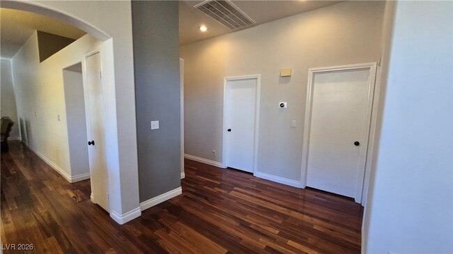 Building Photo - 10809 Armitage Ave