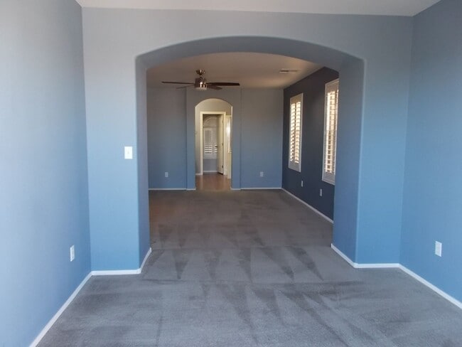 Building Photo - Spacious 3-Bedroom Cul-de-Sac Home in Prime Location