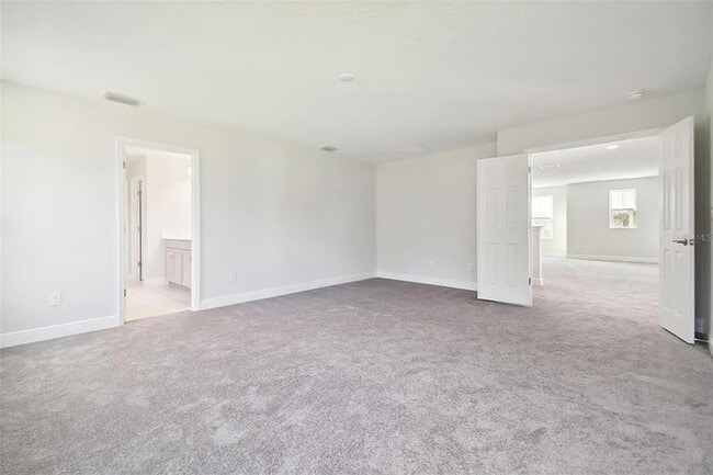 Building Photo - Hawkstone Gem (Welcome to this spacious 5-...