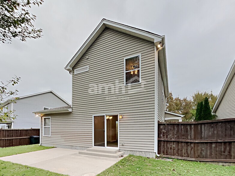 Building Photo - 3139 Aidan Ln