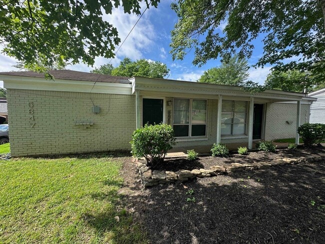 Building Photo - 5647 Stage Rd