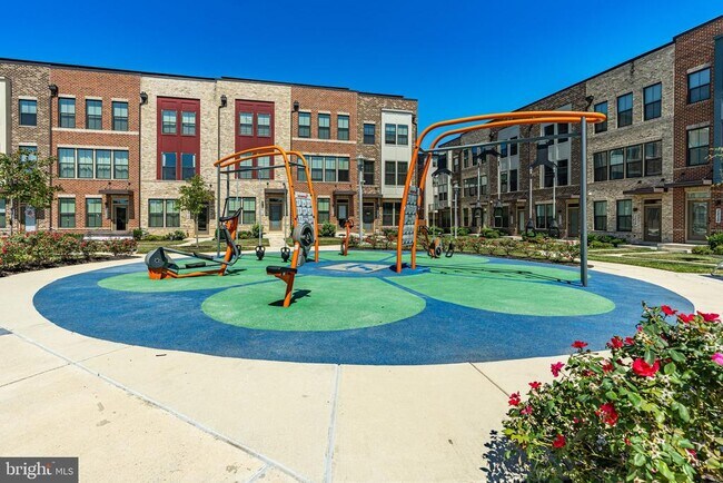 Building Photo - 4645 Towne Park Rd