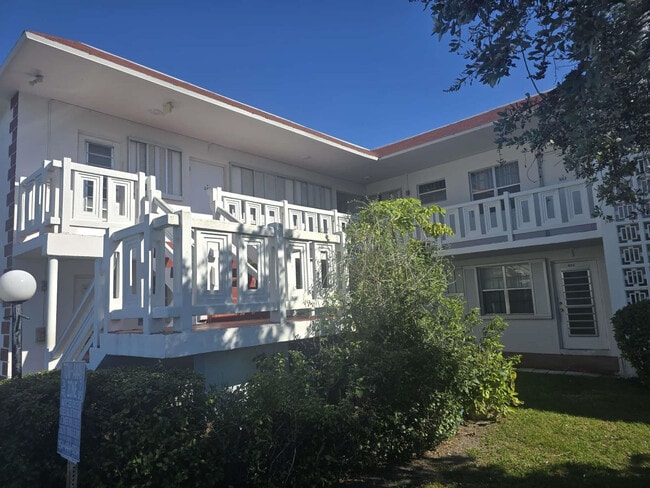 Primary Photo - 1320 NW 43 Terrace